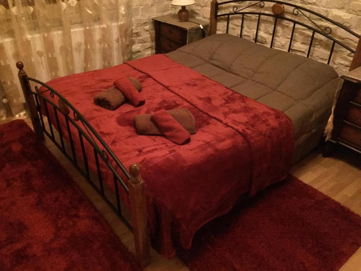 The Love Holiday House Tris Elies المظهر الخارجي الصورة