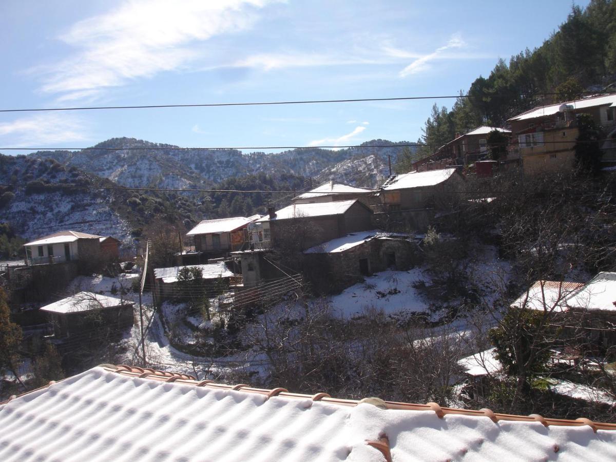 The Love Holiday House Tris Elies المظهر الخارجي الصورة